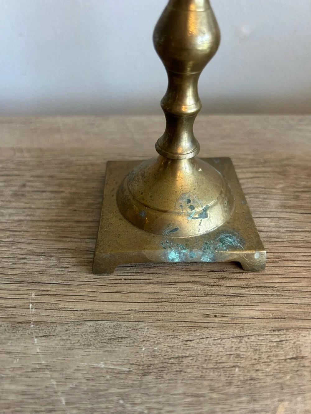 2 Vtg‎ Antique Colonial Style Brass  Taper Candlestick Candle Holder Patina